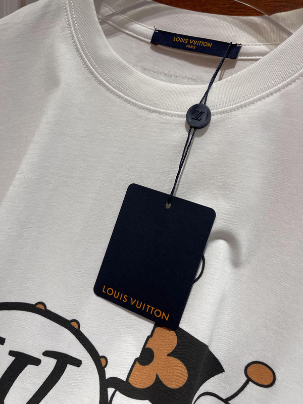 Louis Vuittion Luxury T-Shirt