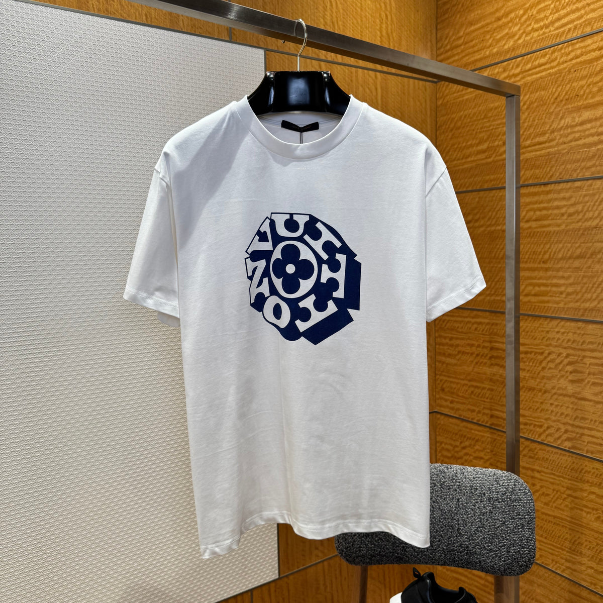 LOU T-SHIRT