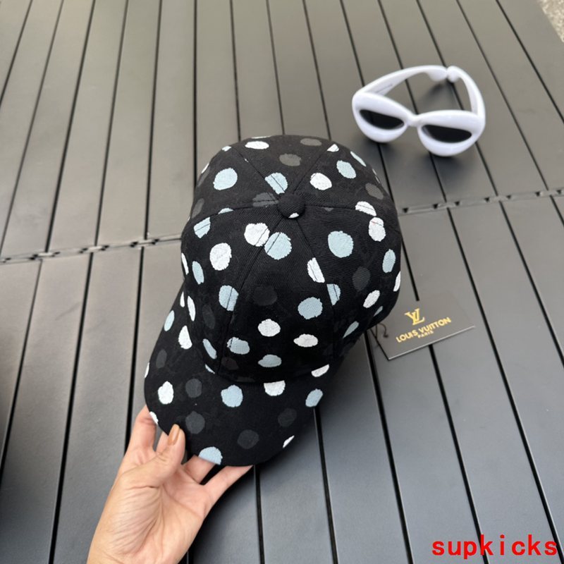 Louis Vuitton Luxury Cap