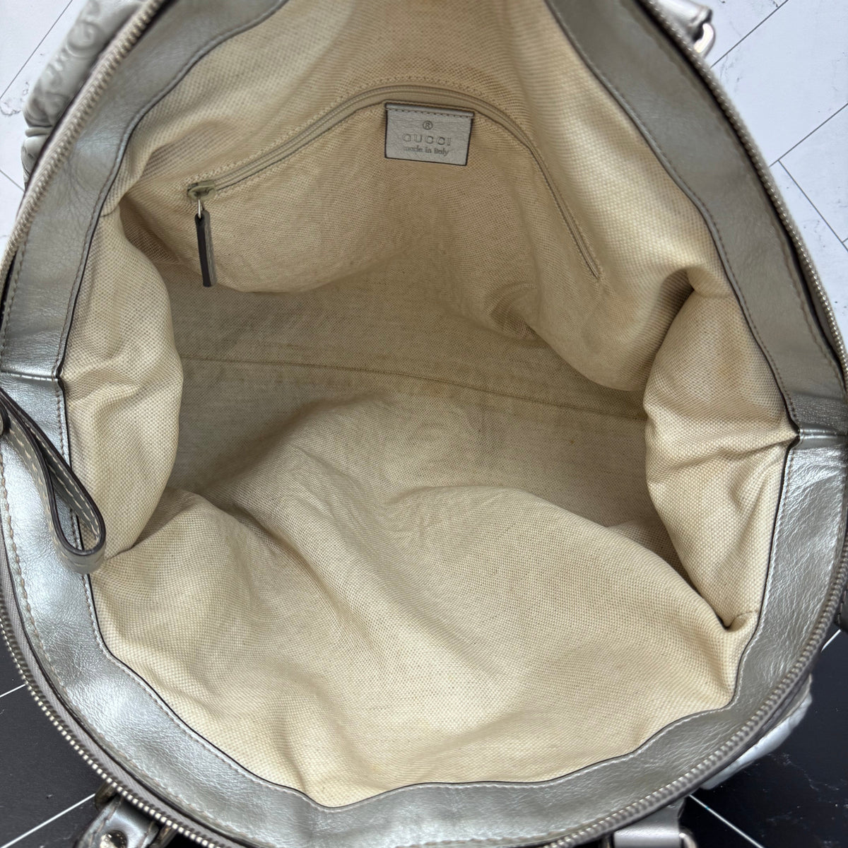 Gucci GG Metallic Silver Sukey Tote