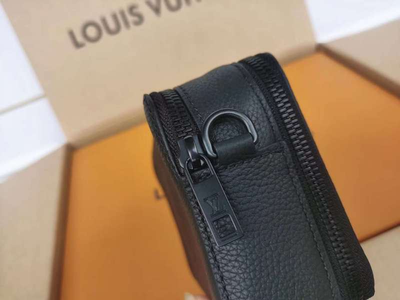 LOV2 Bags - Luxurious Bags  574