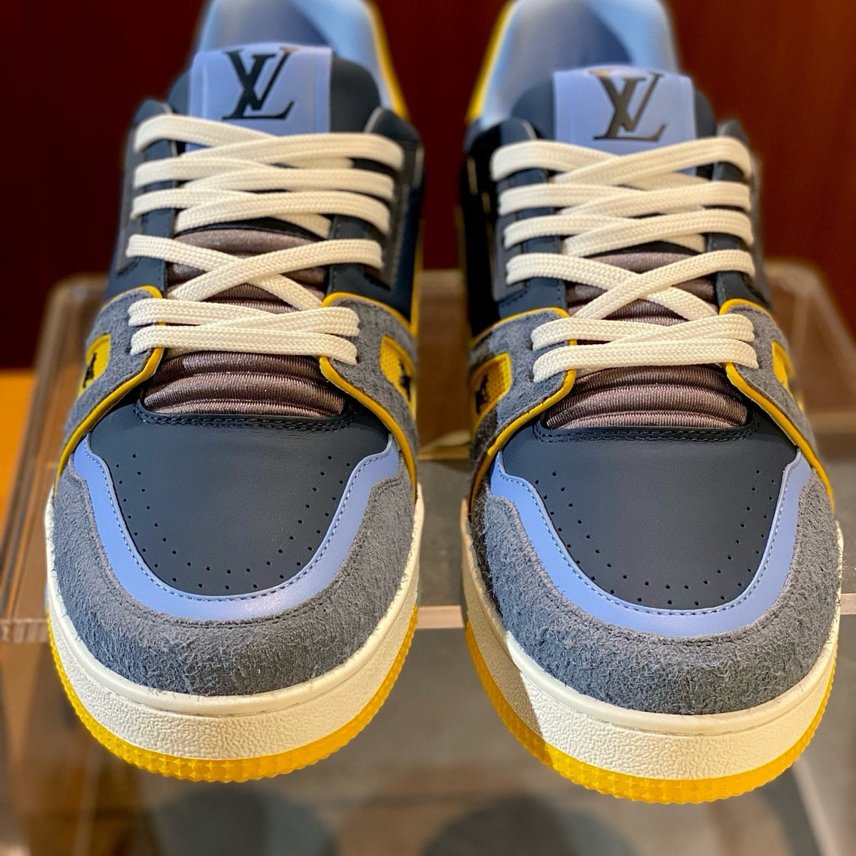 LOU TRAINERS