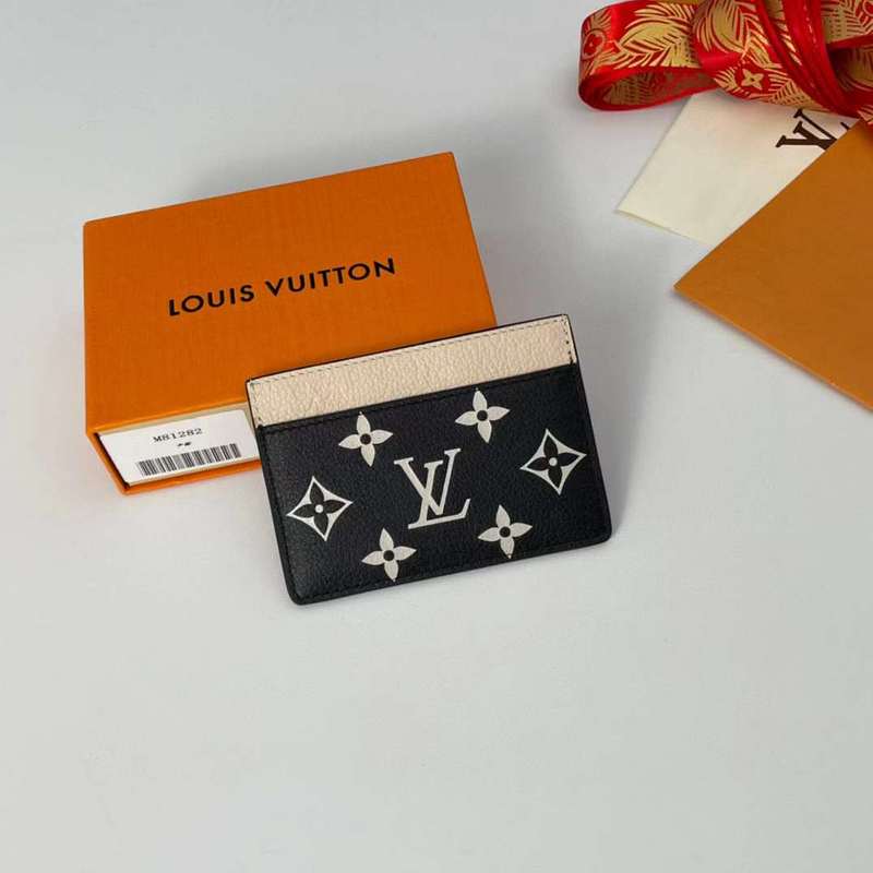 LOV2 Bags - Luxurious Bags  606