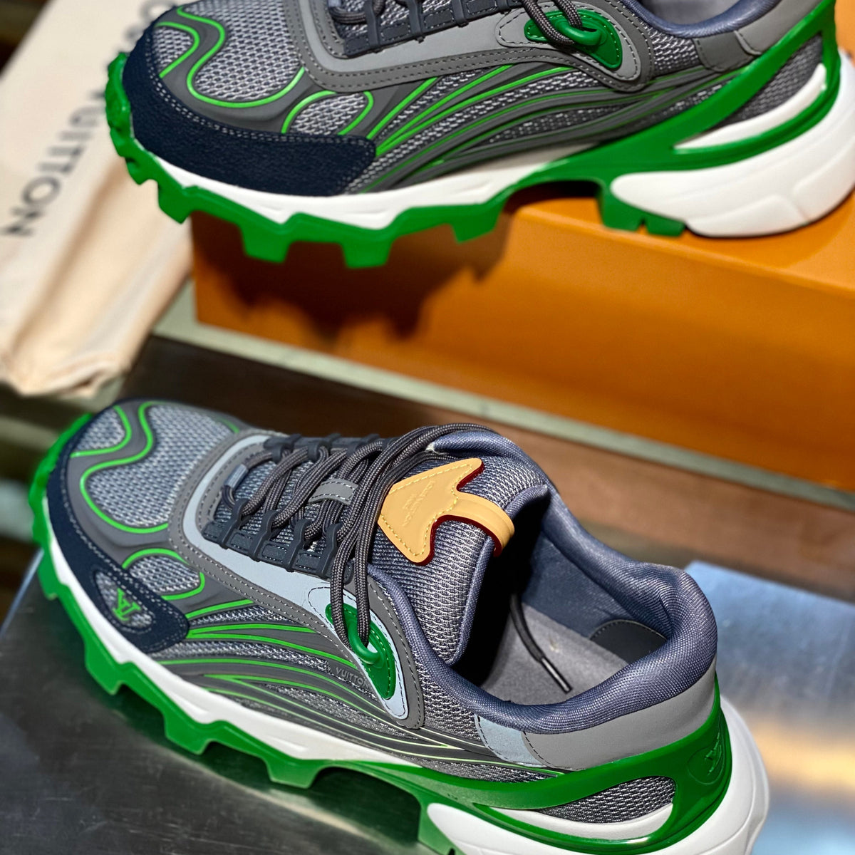LOU SUMMIT SNEAKERS