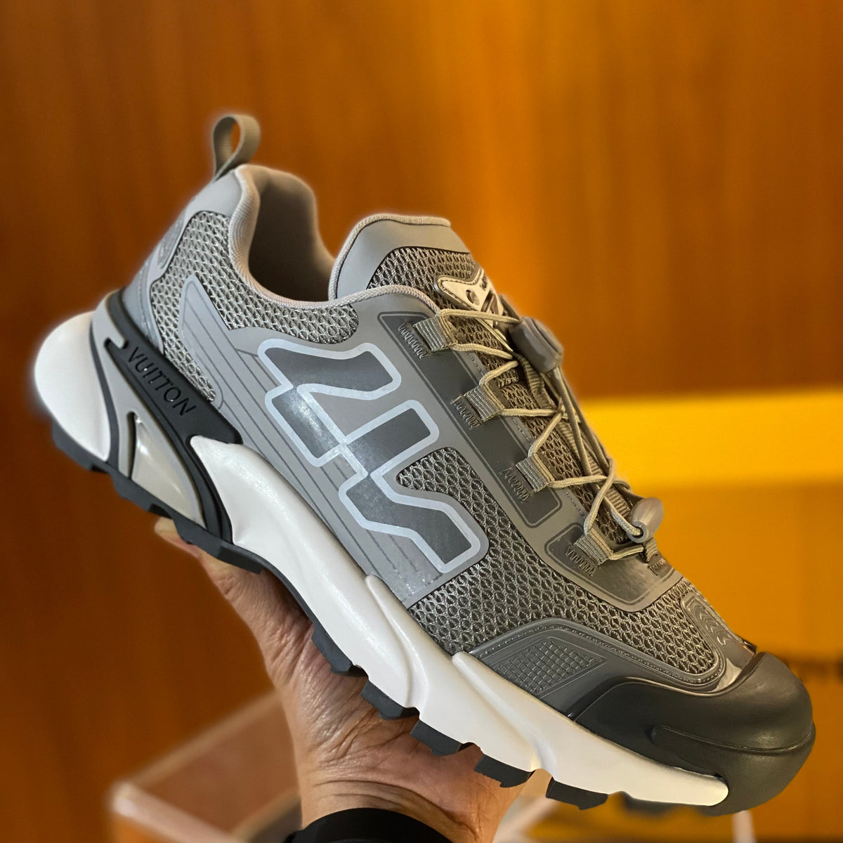 LOU RUNNER TATIC SNEAKER