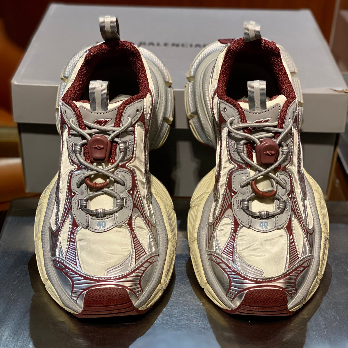 BAL 3XL TRAINERS