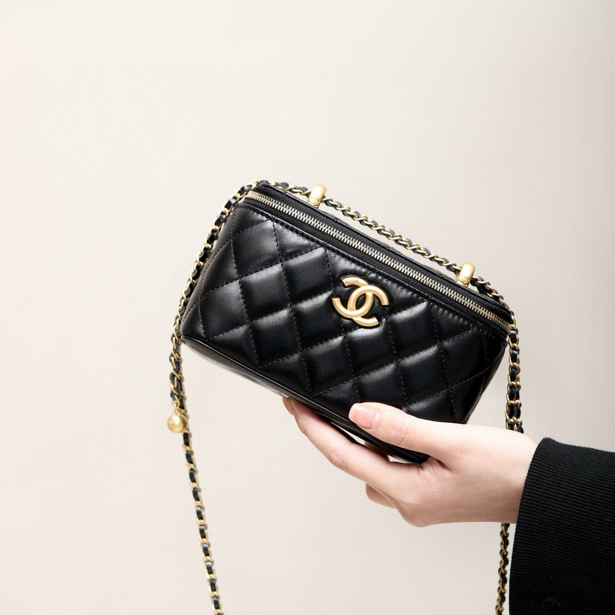 CC VANITY CASE BAG