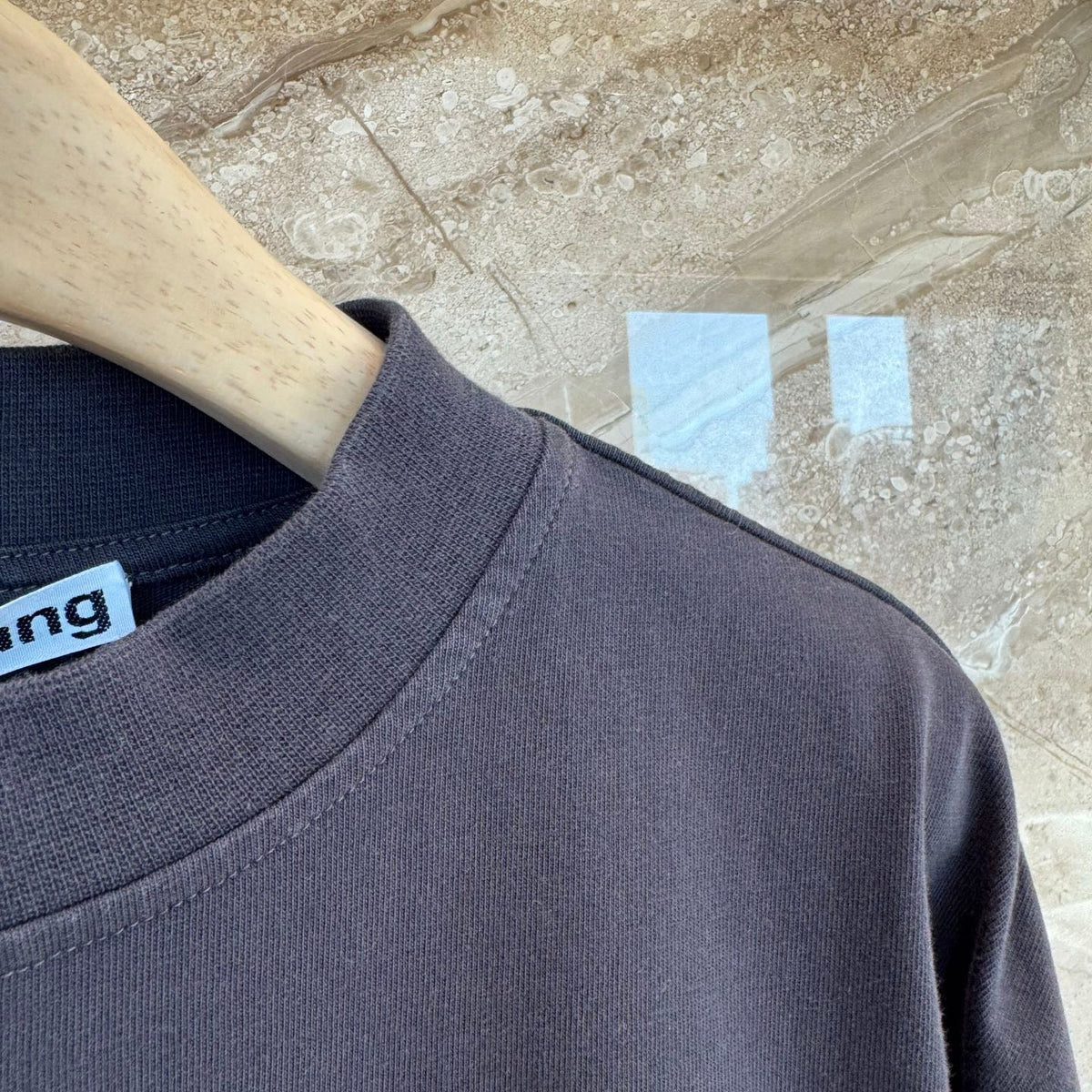 ALEXANDER W T-SHIRT