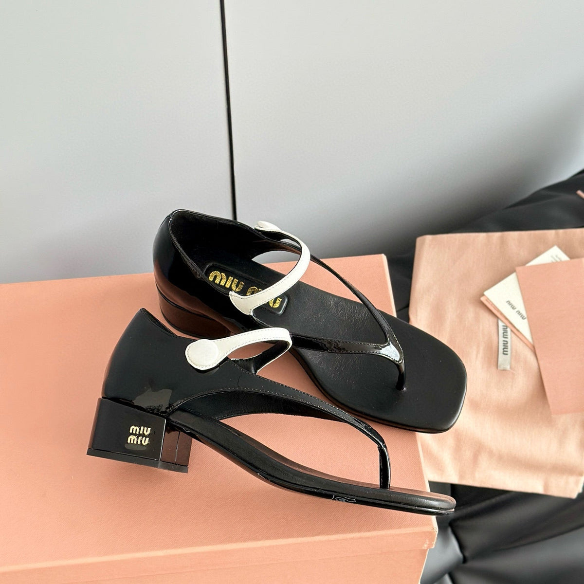 MIU M THONG SANDALS