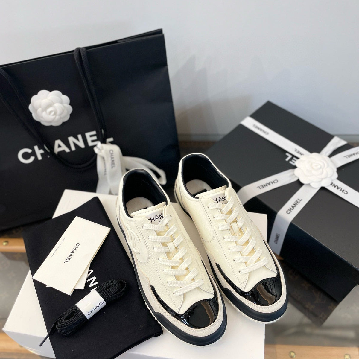 CC SNEAKER