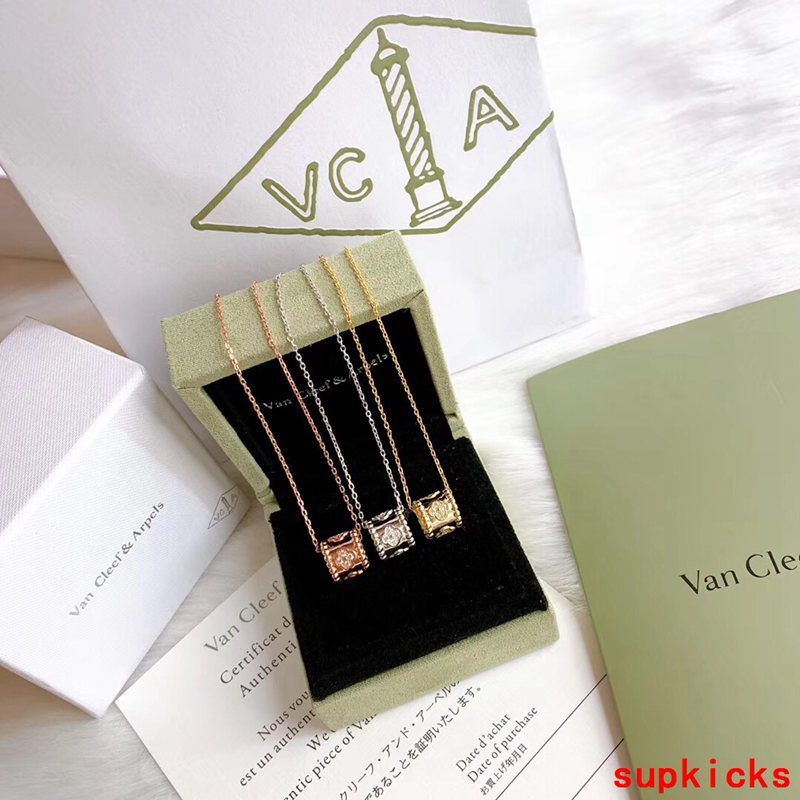 Van Cleef & Arples Jewelry