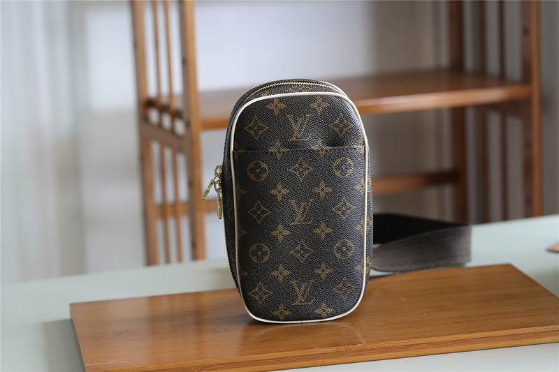 I W Fashion Lu-Vi bags - 10956