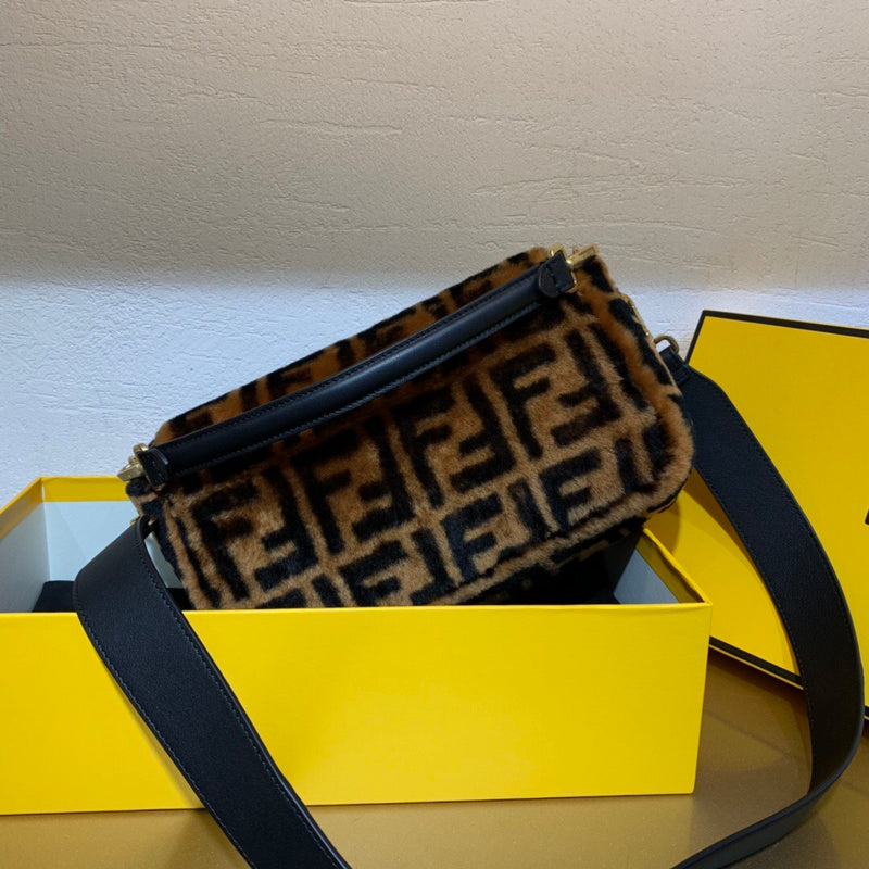 ENT - ENTI Bags - 098