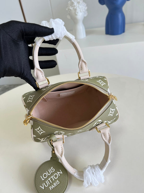 I W Fashion Lu-Vi Bags - 16850