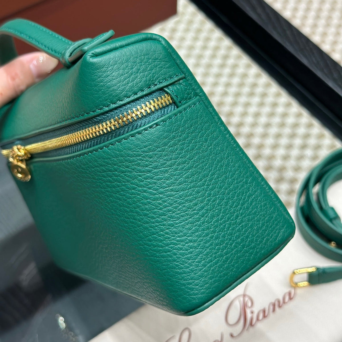 LORO P EXTRA POCKET L19 BAG