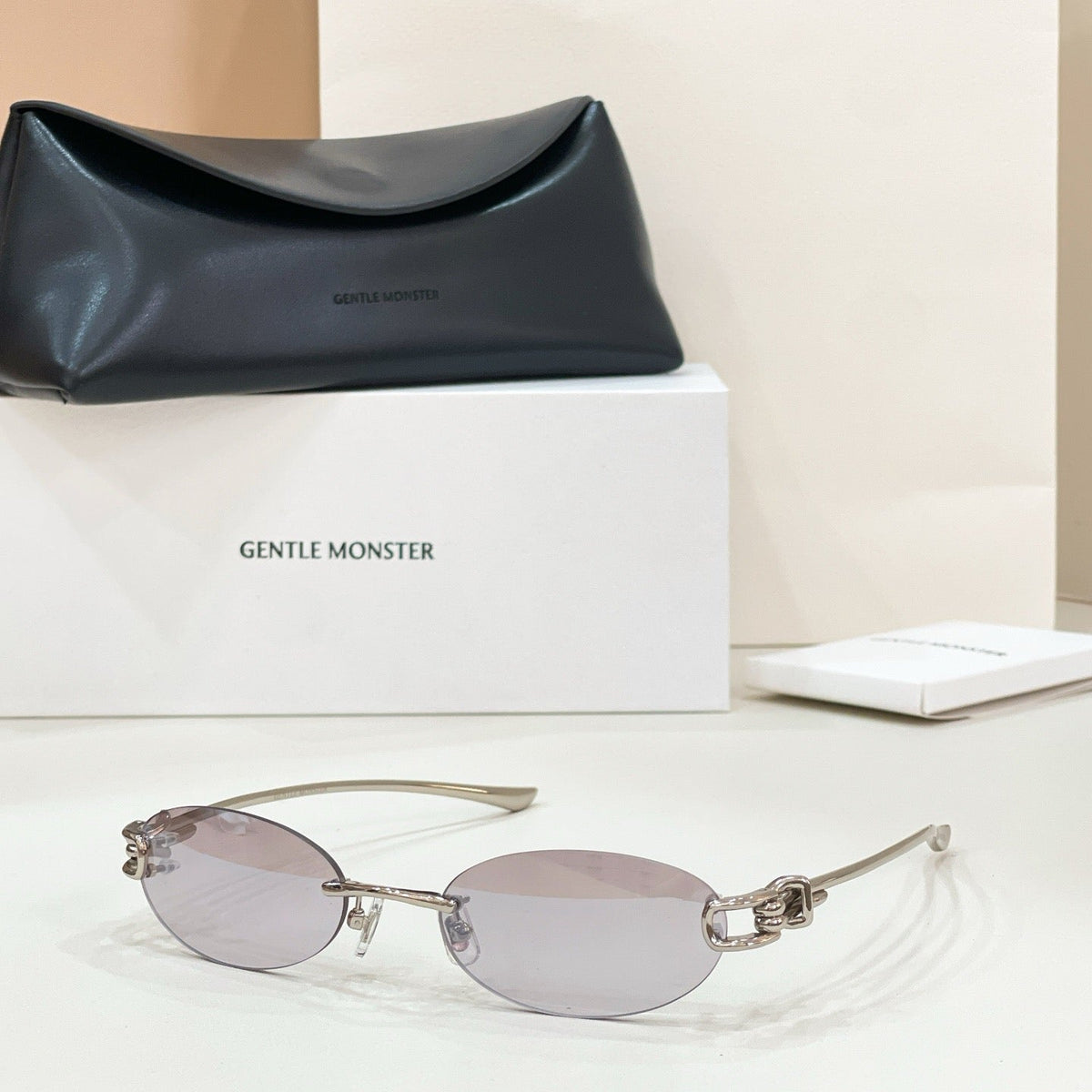 GENTLE M SUNGLASSES