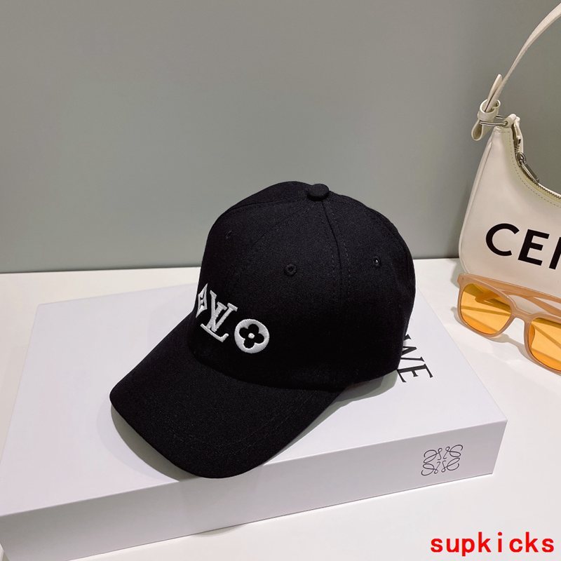 Louis Vuitton Luxury Cap