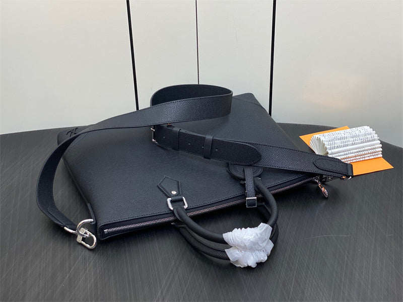 PHA - LOV Bags - 422