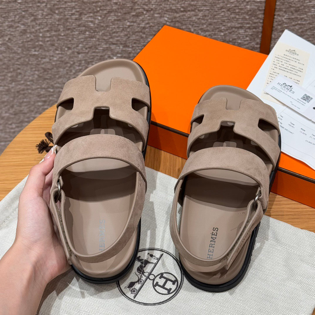 HERM GENIUS SANDALS