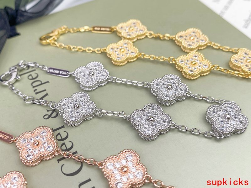 Van Cleef & Arples Jewelry
