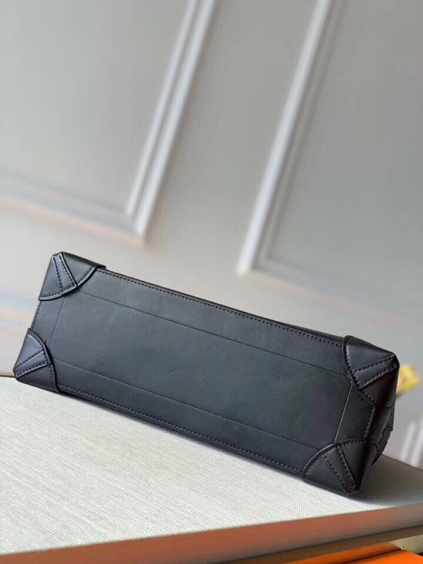 I W Fashion Lu-Vi bags - 17018