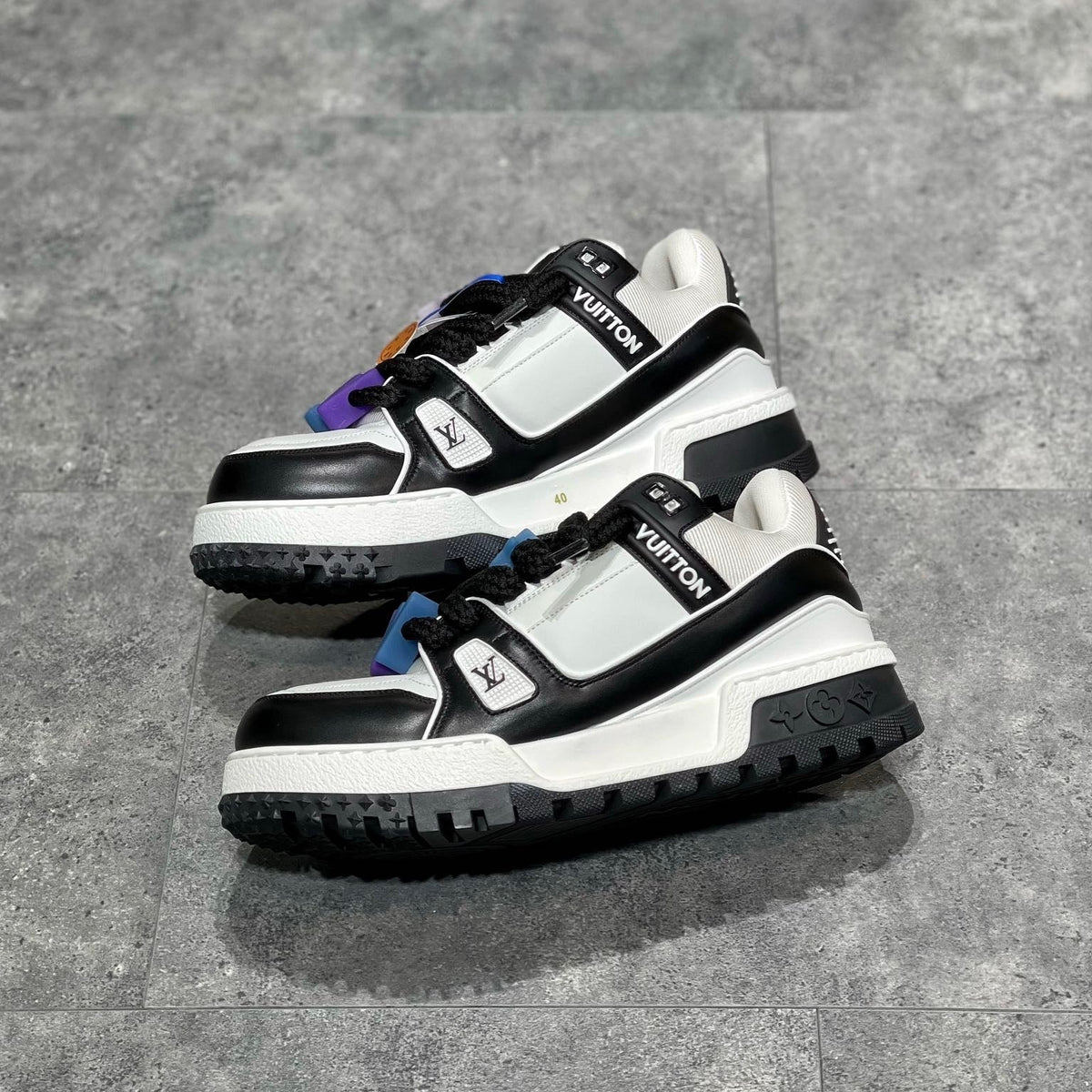 LOU TRAINERS