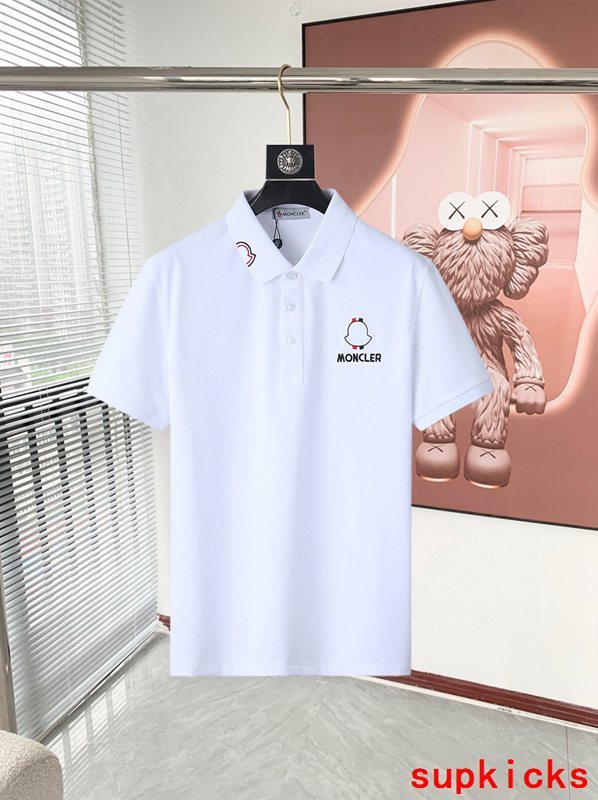 Moncler Luxury Cloth
