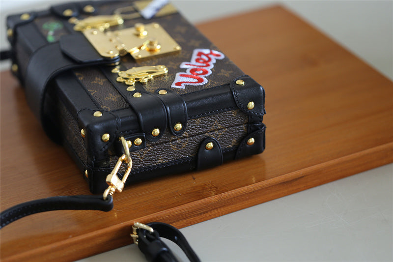I W Fashion Lu-Vi bags - 8215