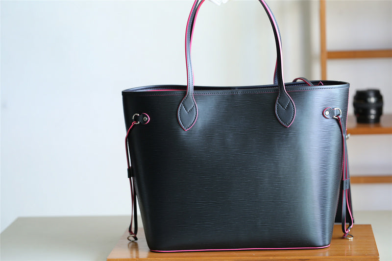 I W Fashion Lu-Vi bags - 8095