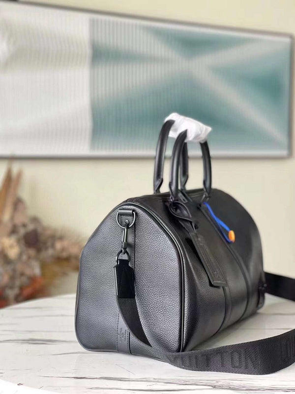 I W Fashion Lu-Vi bags - 17297