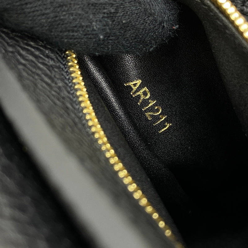 I W Fashion Lu-Vi bags - 17131