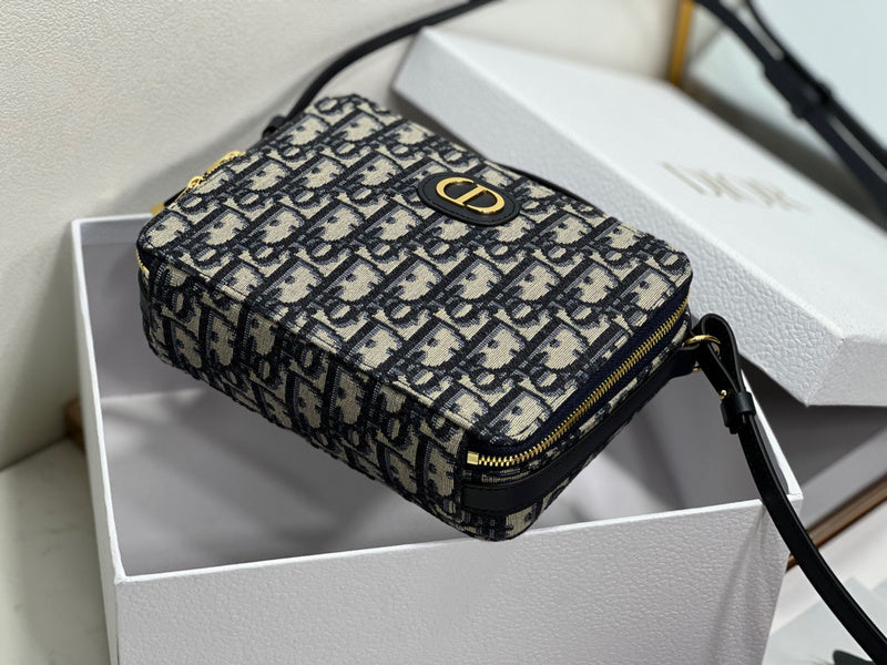 ENT - DOR Bags - 688