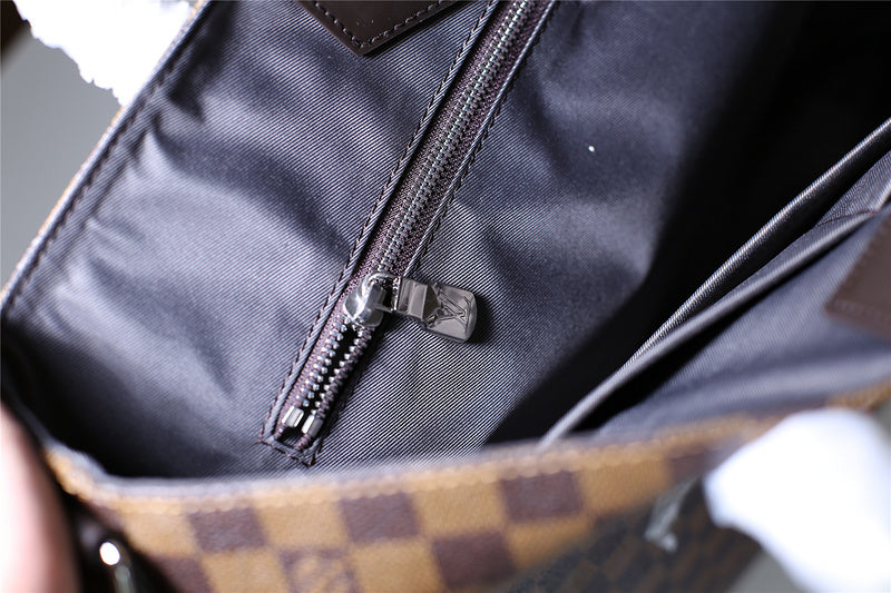 I W Fashion Lu-Vi bags - 9840