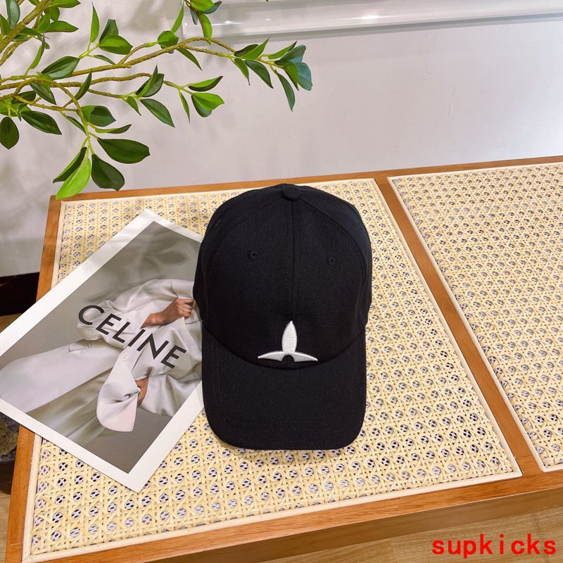 Louis Vuitton Luxury Cap