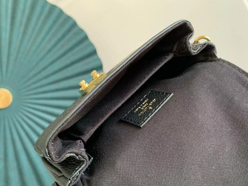 I W Fashion Lu-Vi Bags - 16771