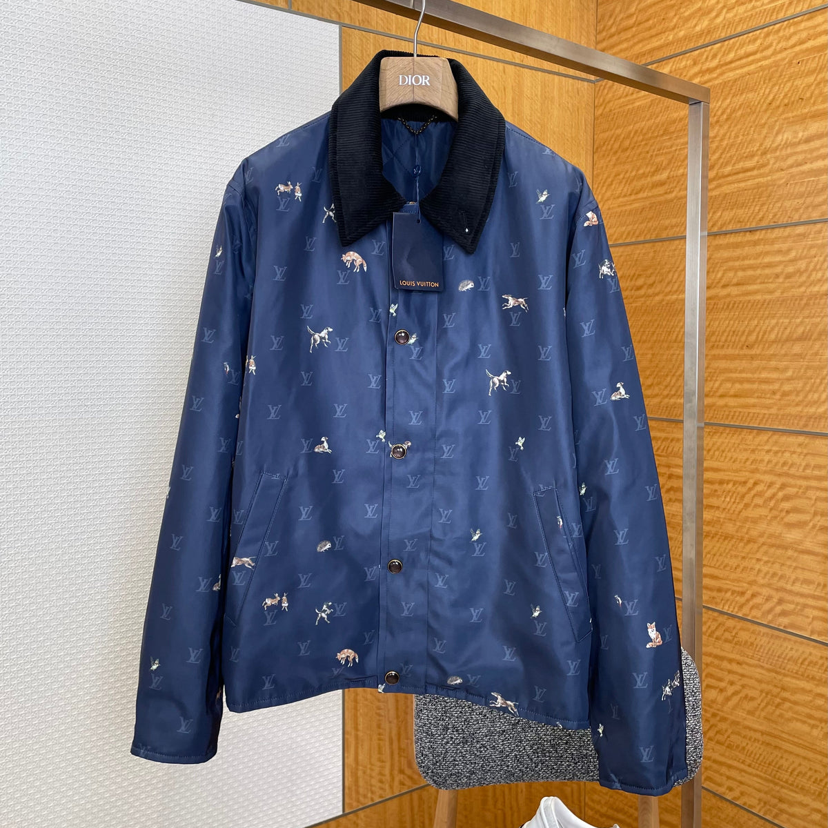 LOU JACKET