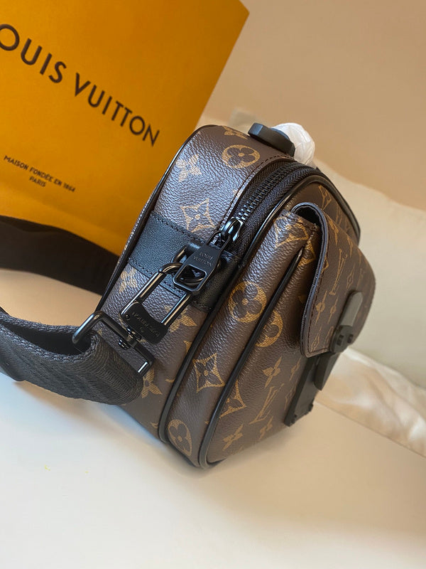 I W Fashion Lu-Vi bags - 17526