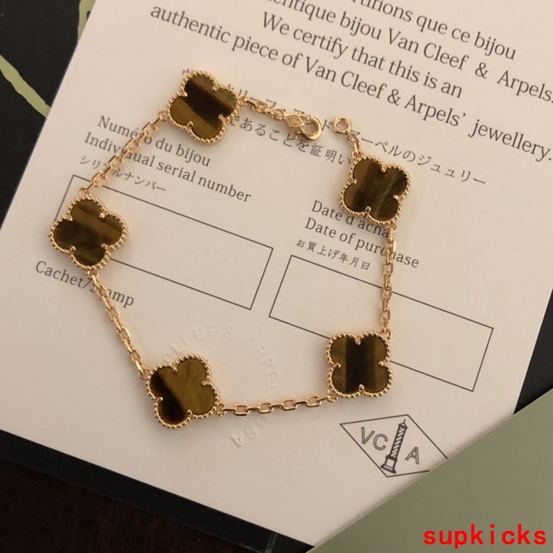 Van Cleef & Arples Jewelry
