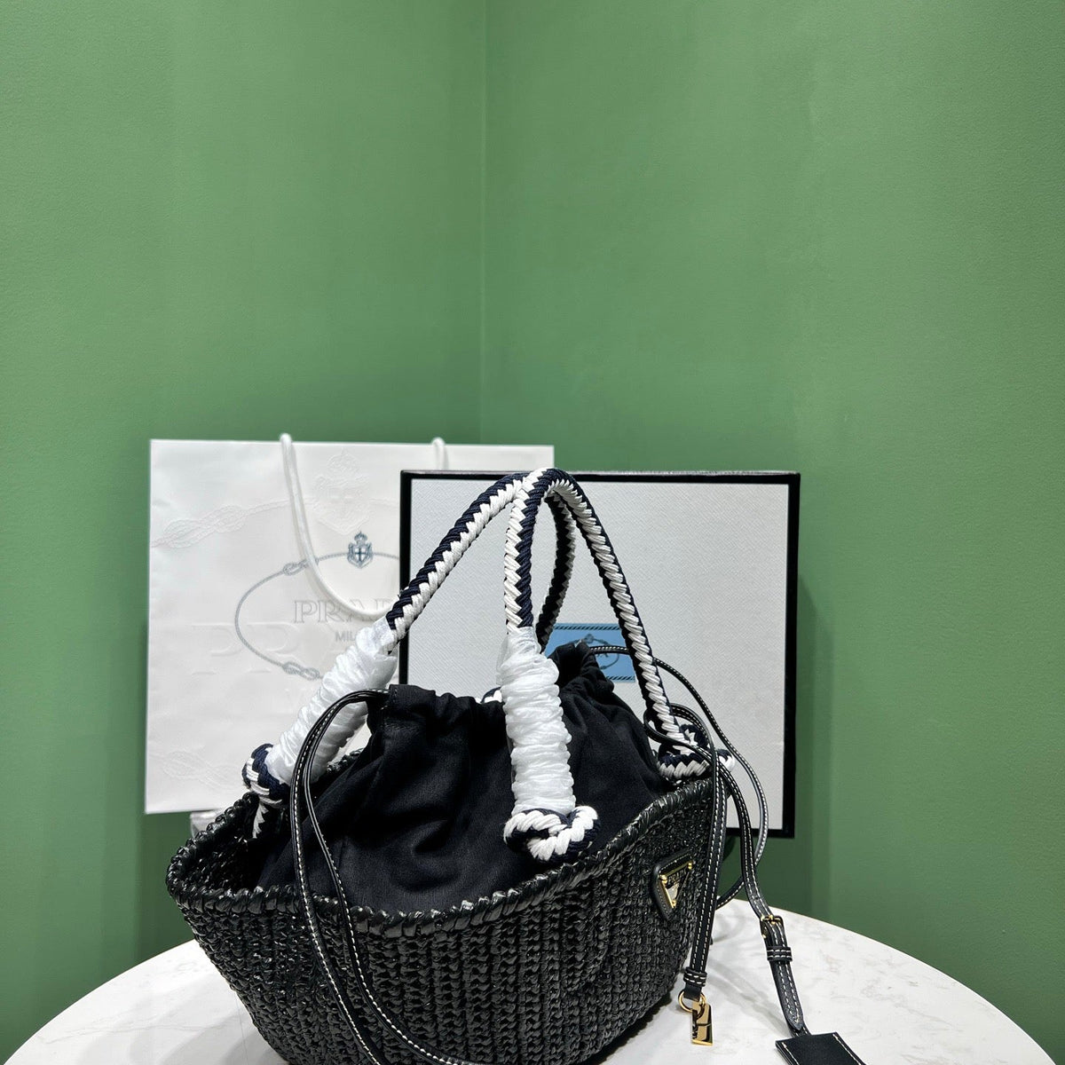 PD RAFFIA CROCHET BAG
