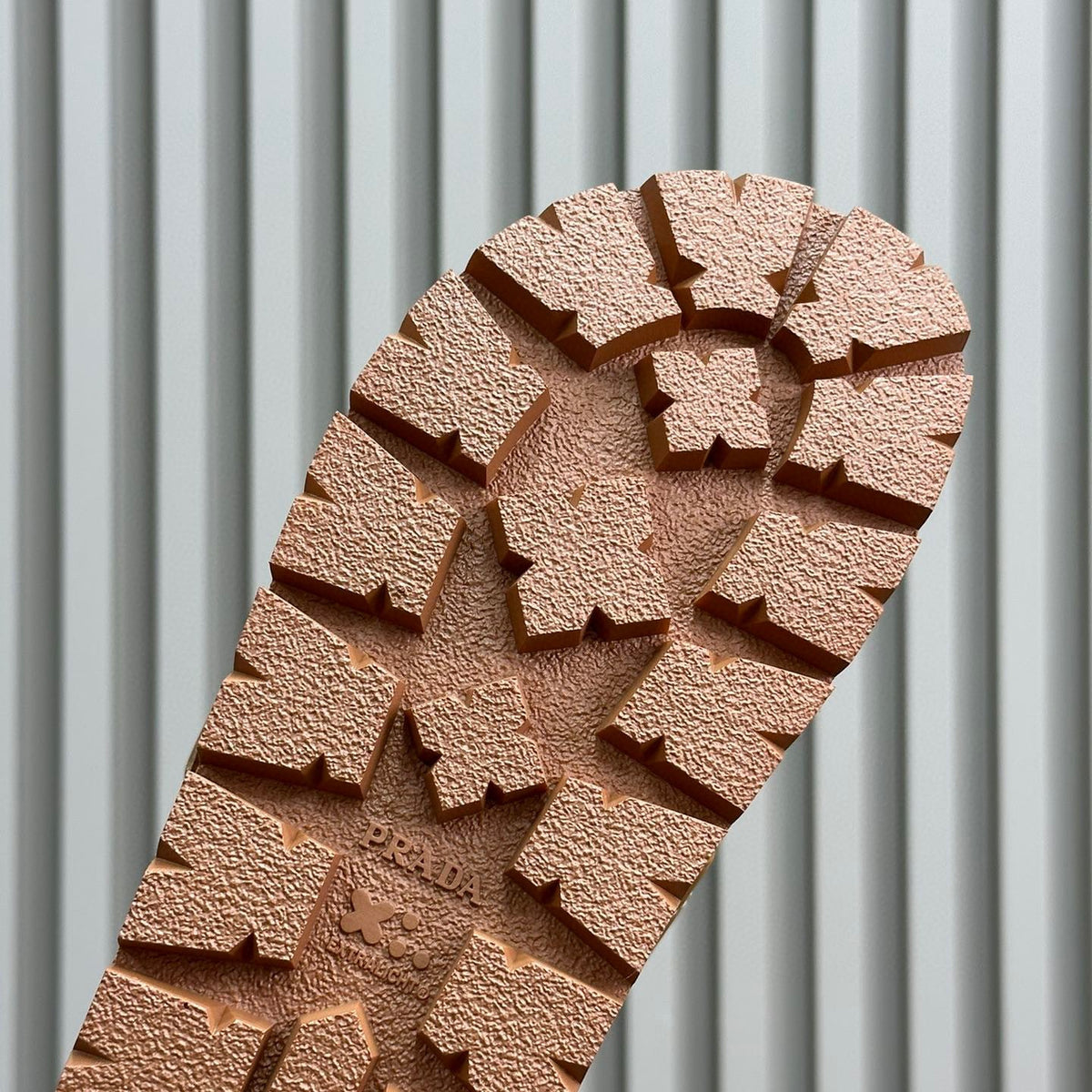 PD NAPPA LEATHER SLIDES