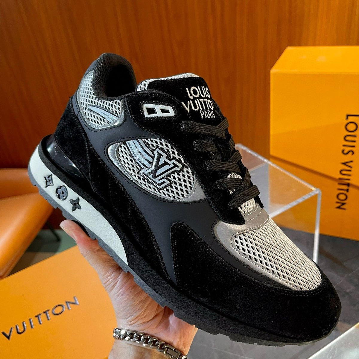 LOU TRAINERS