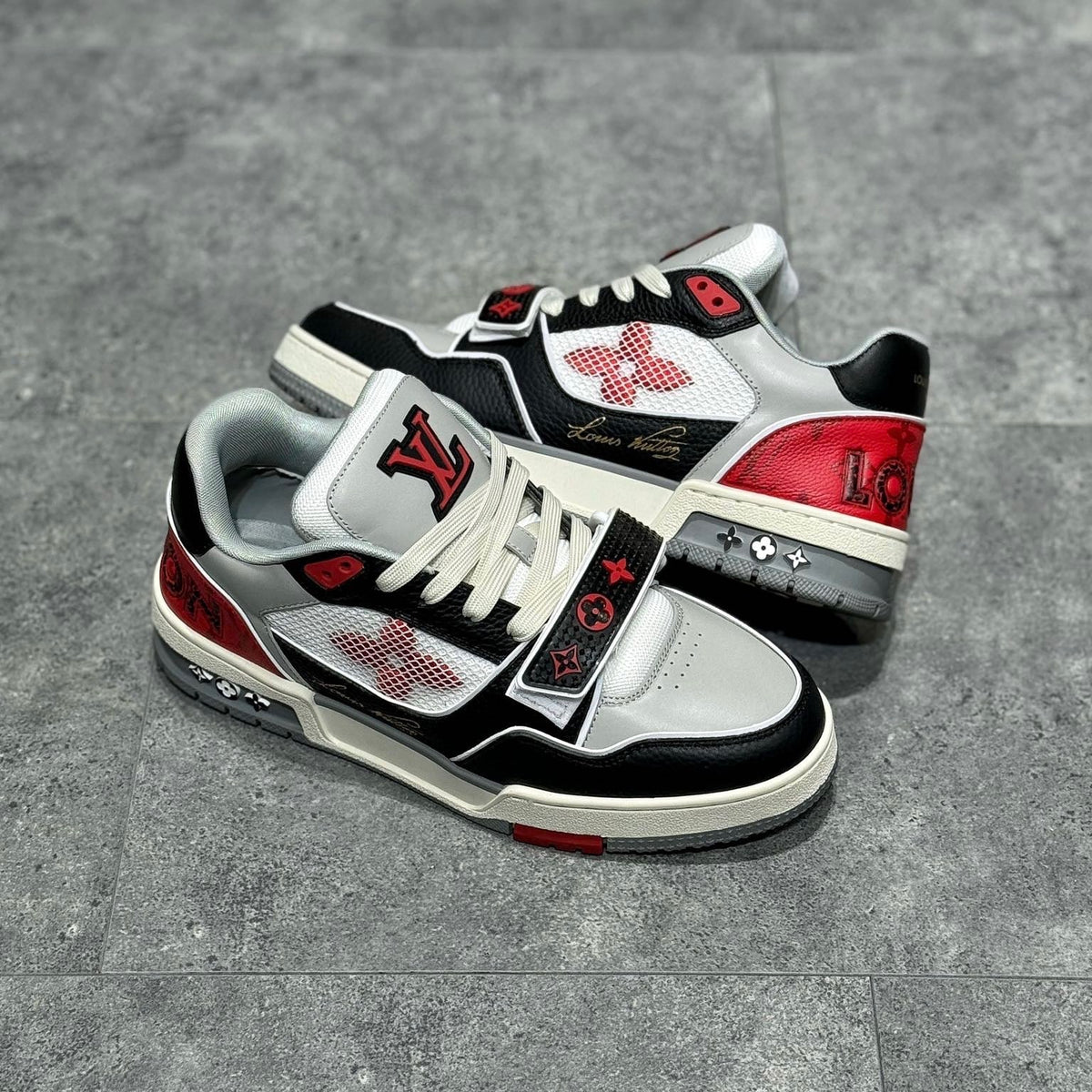 LOU TRAINERS