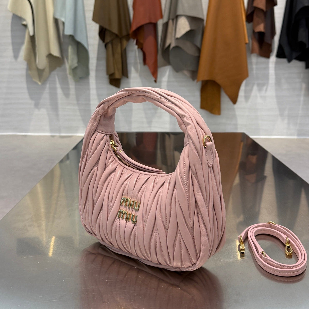MIU M WANDER BAG