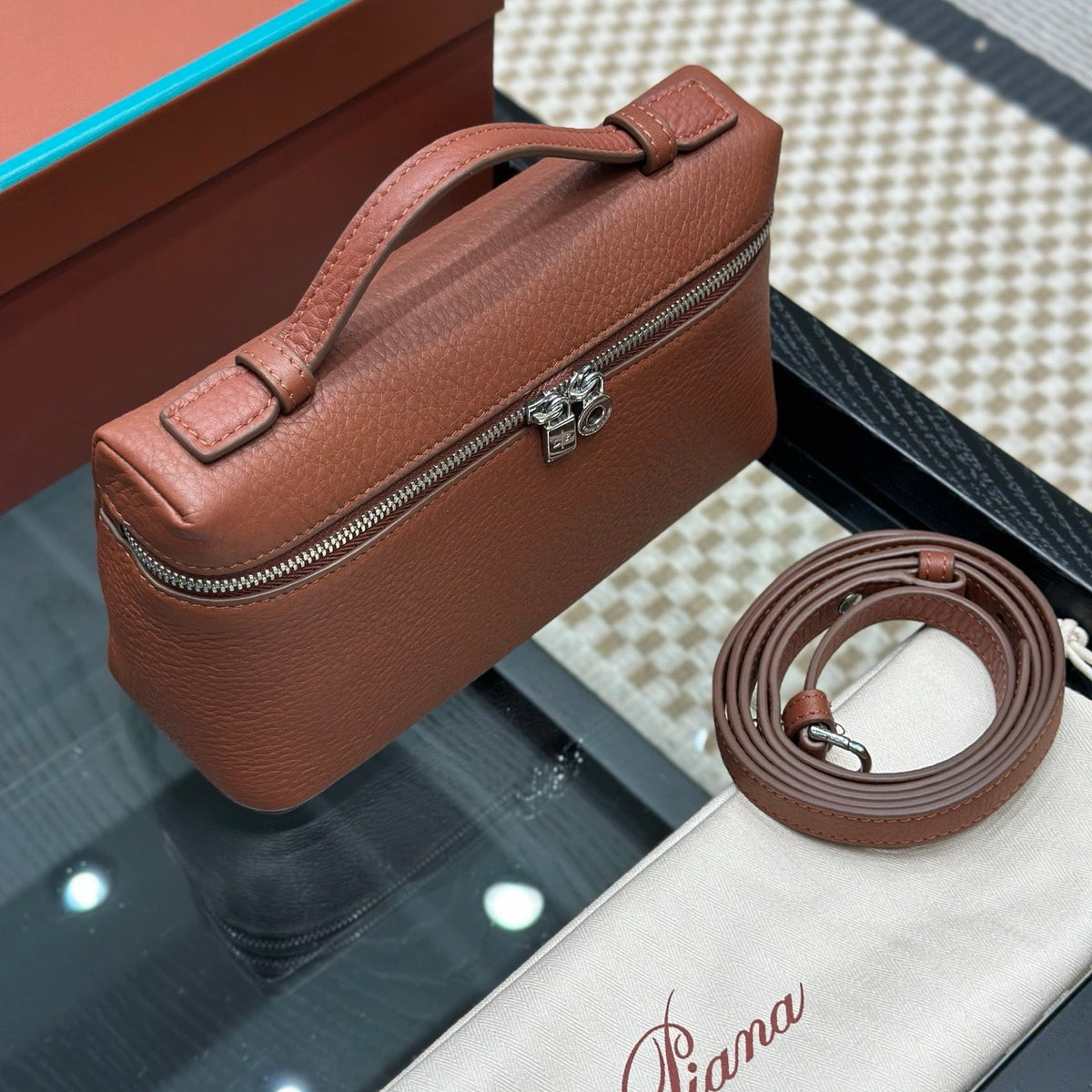 LORO P EXTRA POCKET L19 BAG