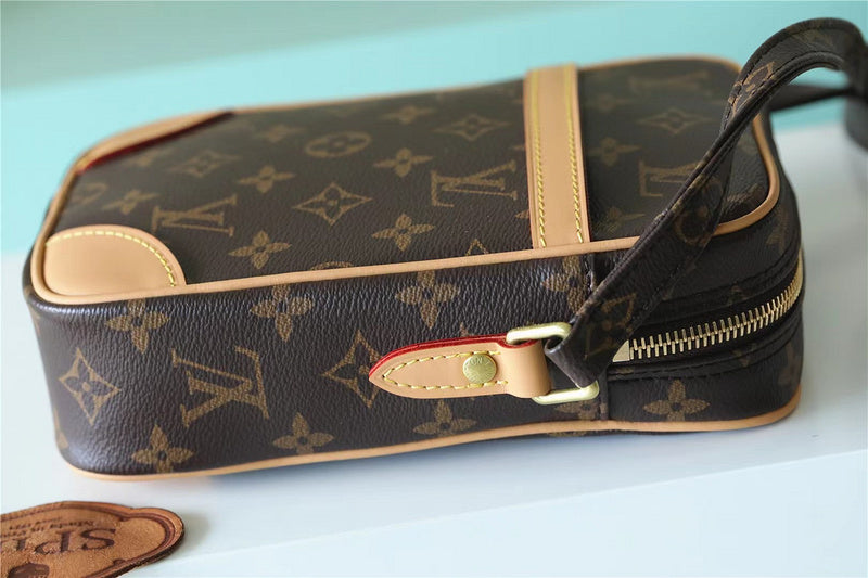 I W Fashion Lu-Vi bags - 9902