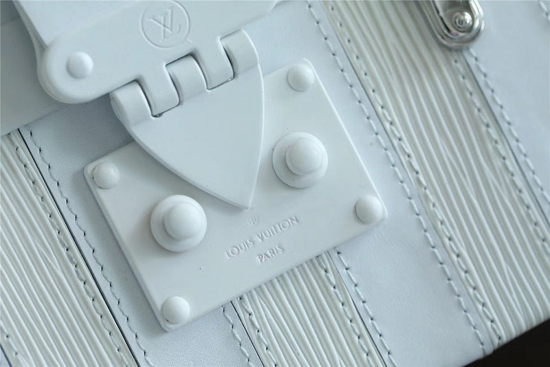 I W Fashion Lu-Vi bags - 8198
