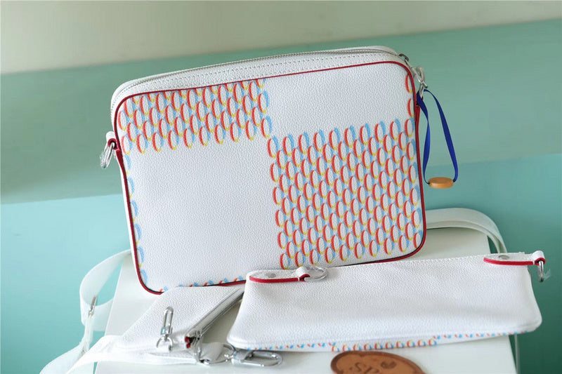 I W Fashion Lu-Vi bags - 10057