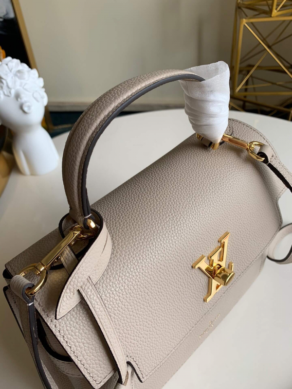 LOV2 Bags - Luxurious Bags  894