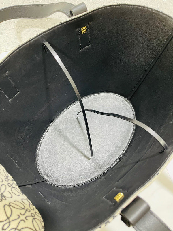 PHA - LWO Bags - 212