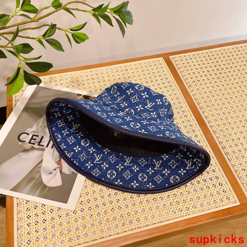 Louis Vuitton Luxury Cap